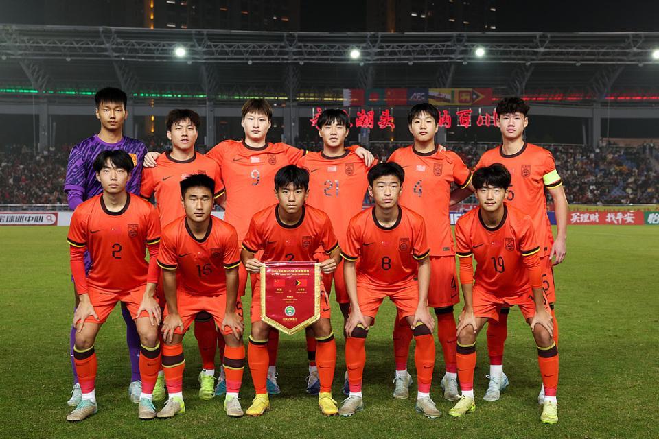 爱游戏体育官方网站-U17国足亚洲杯23人最终名单：2将临阵被裁！万项10号，邝兆镭8号